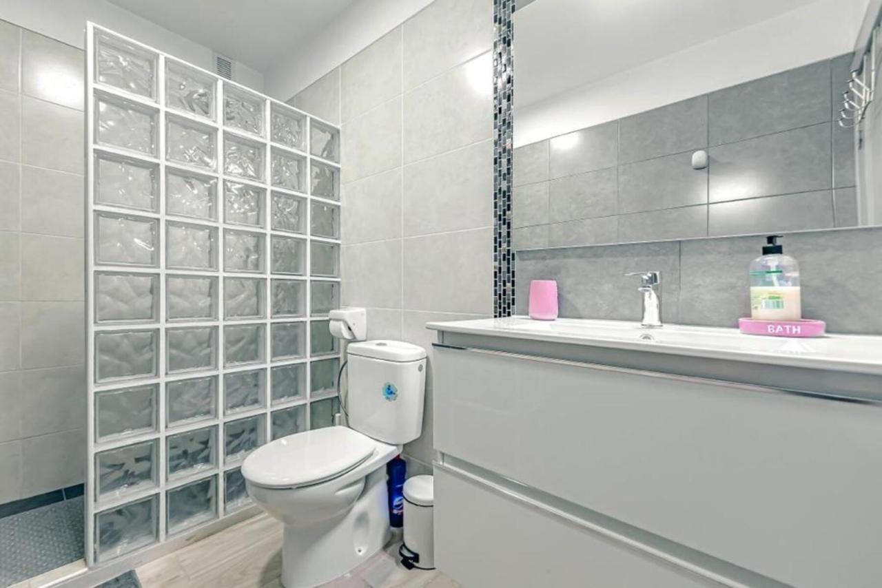 Neptuno Oceanview Suite With Pool And Beach Private Access 푸에르토 데 산티아고 외부 사진