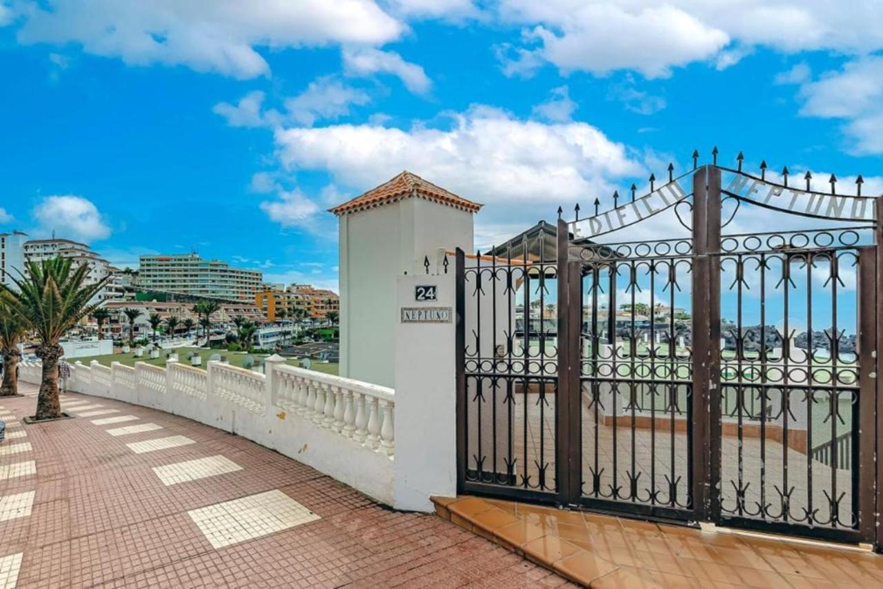 Neptuno Oceanview Suite With Pool And Beach Private Access 푸에르토 데 산티아고 외부 사진